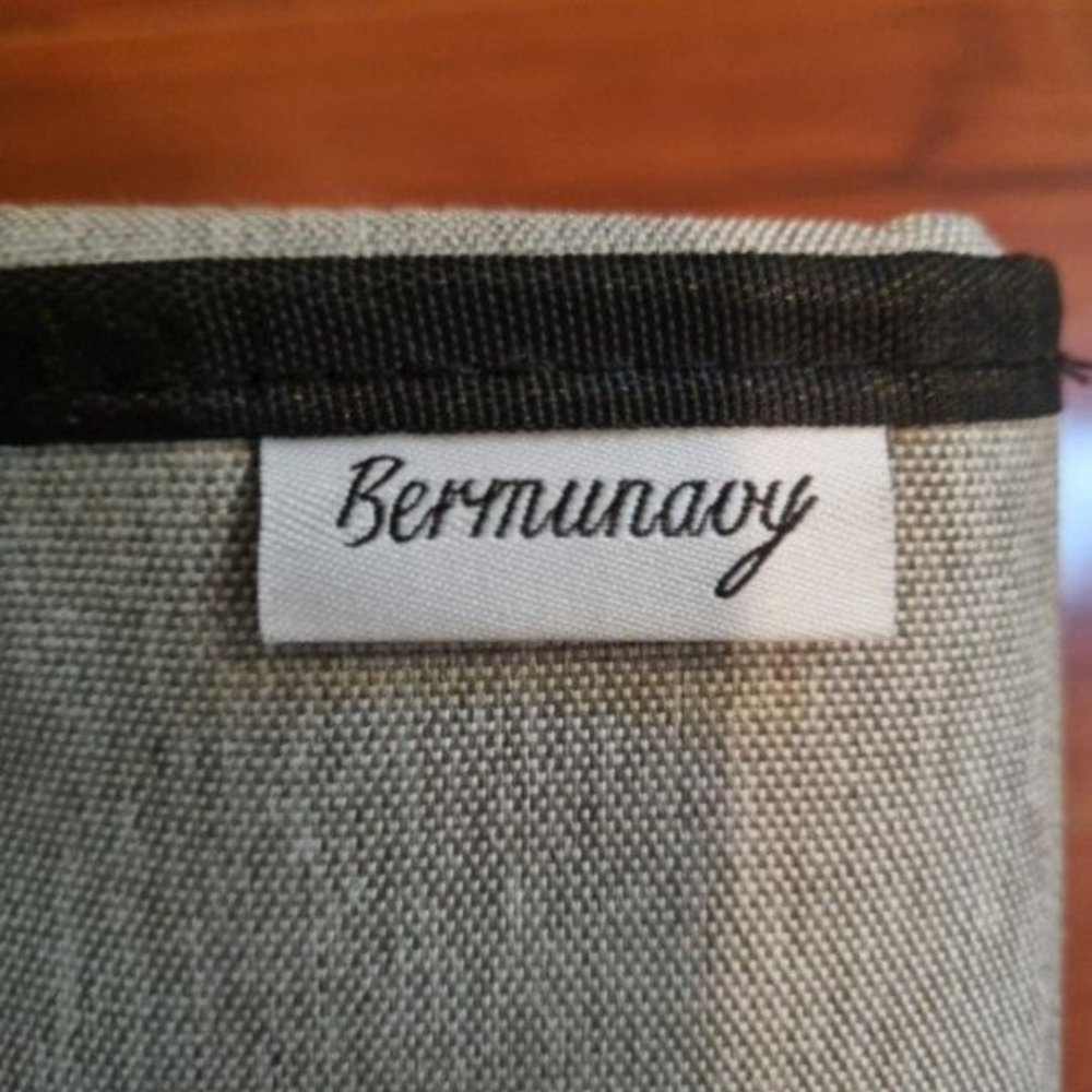 Bermunavy Baby Changing Pad - Picture 4 of 13